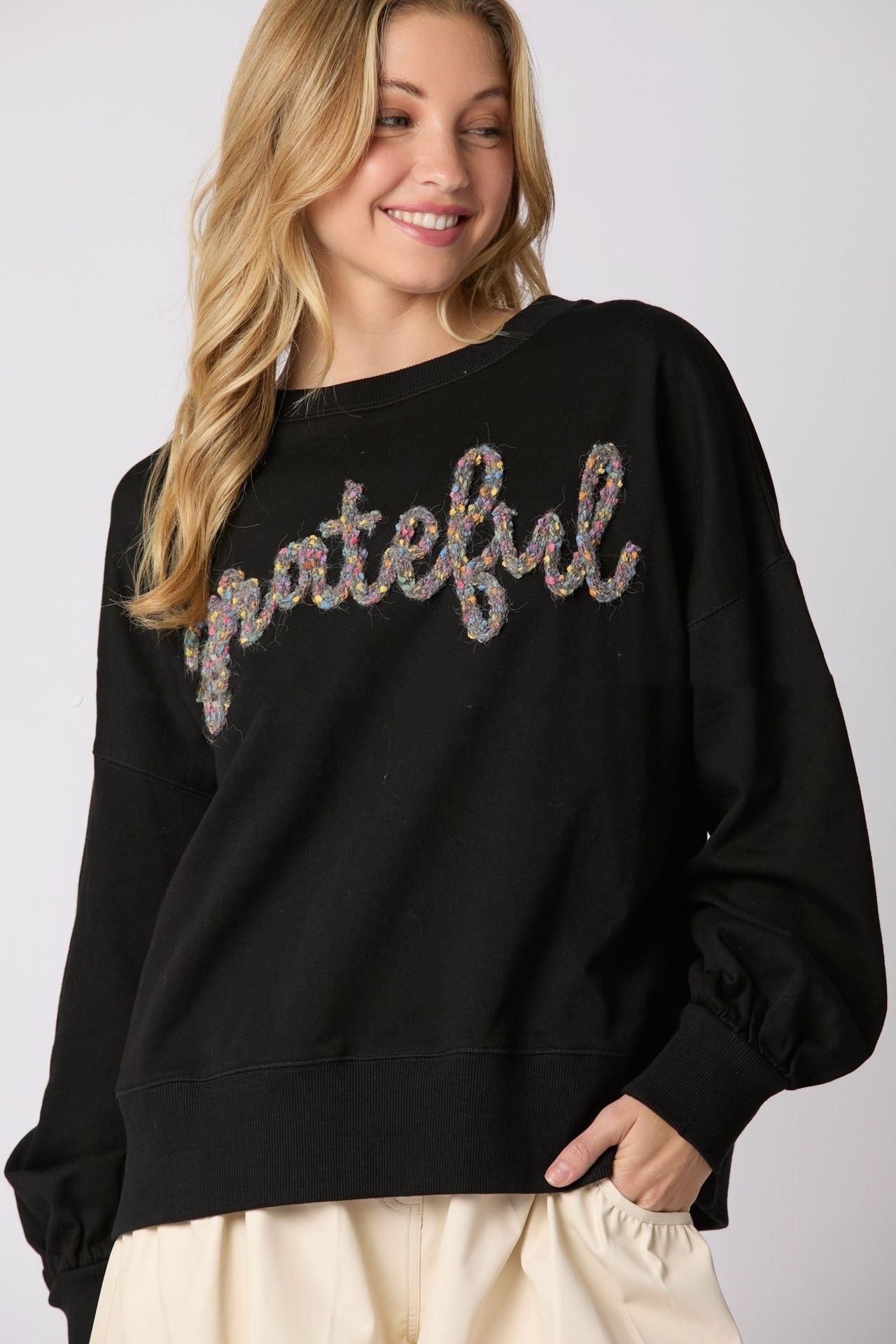 Women's Loose Fitting Sweatshirt