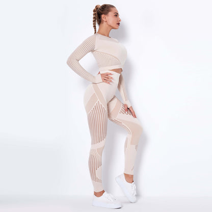 Women's Seamless Knitted Absorbent Long-Sleeve Yoga Suit